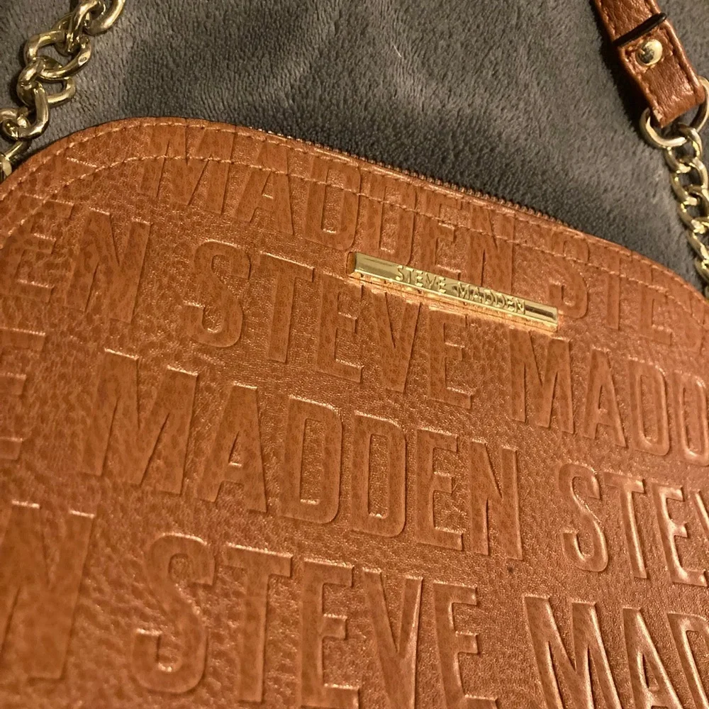 Steve Madden Brown Crossbody Bag - Picture 3 of 9